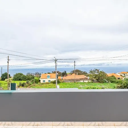 Horizon Glow Calheta (Madeira)